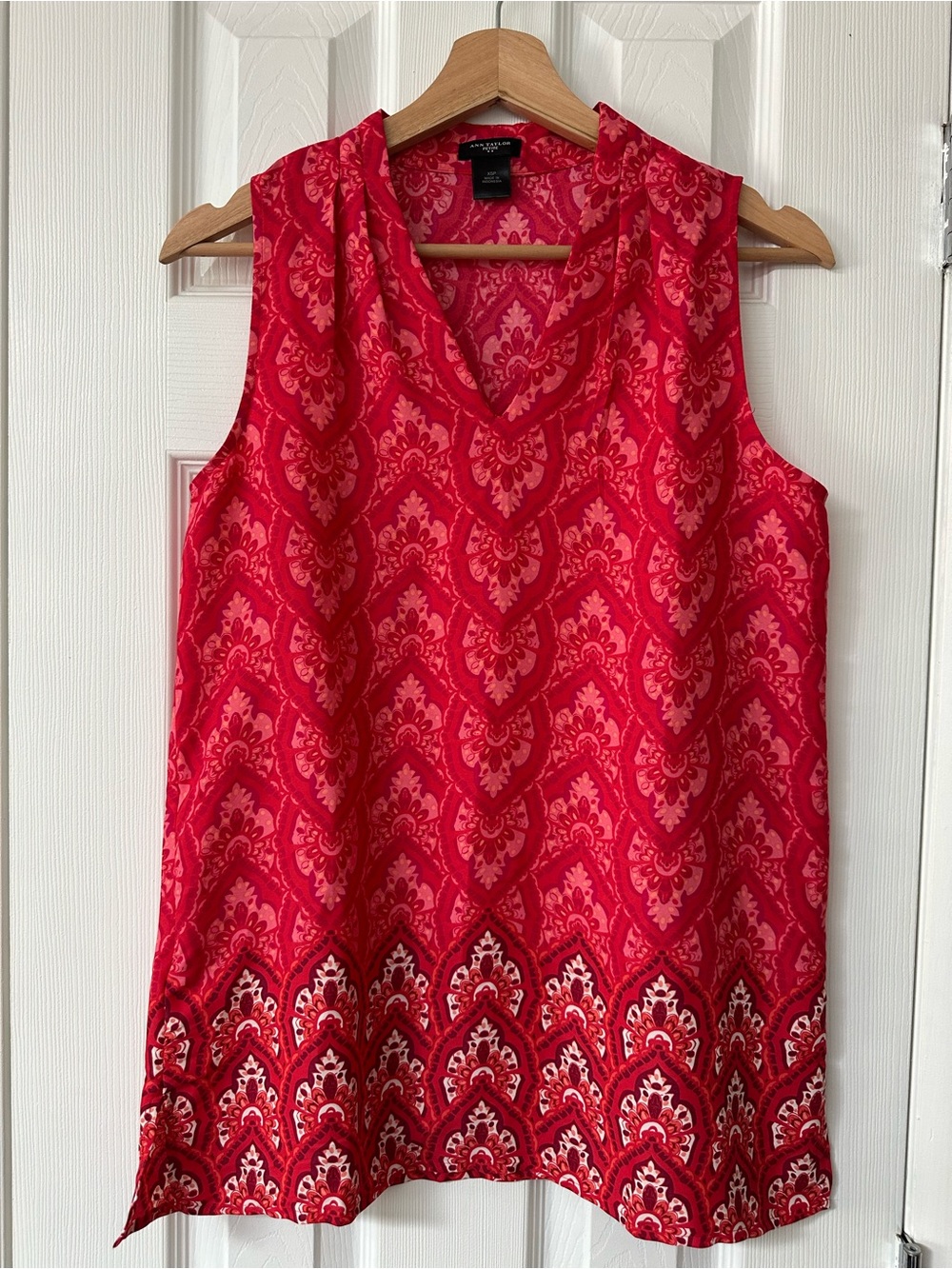 Ann Taylor Red blouse